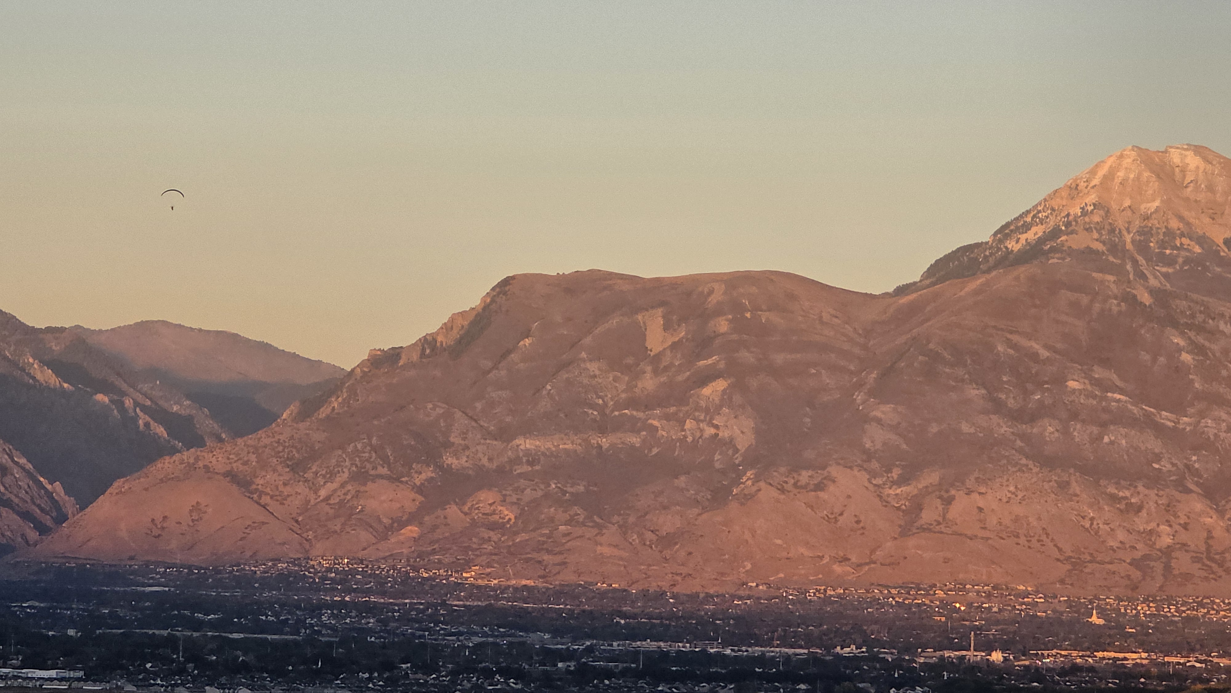 20251018_183035 20251018_183035